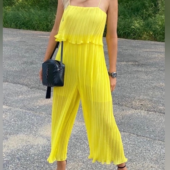 Zara Yellow Pleated Jumpsuit - Picture 4 of 4